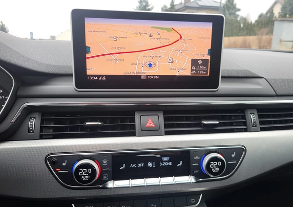 Audi A4 cena 96000 przebieg: 76700, rok produkcji 2018 z Lublin małe 667
